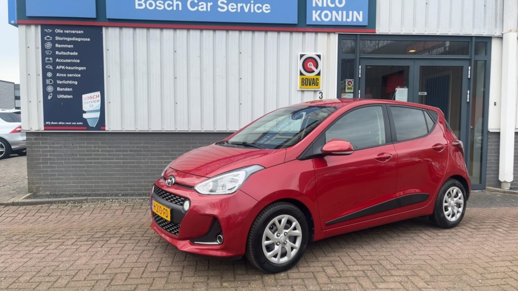 Hyundai i10 - 1.0i Premium 1.0i Premium,Cruise, Navi, PDC, Stoelverwarm - AutoWereld.nl