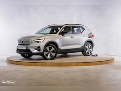 Volvo XC40 - Recharge Plus 70 kWh | Zwenkbare trekhaak | Adaptieve cruise | Blis | 19 Inch | Full LED |
