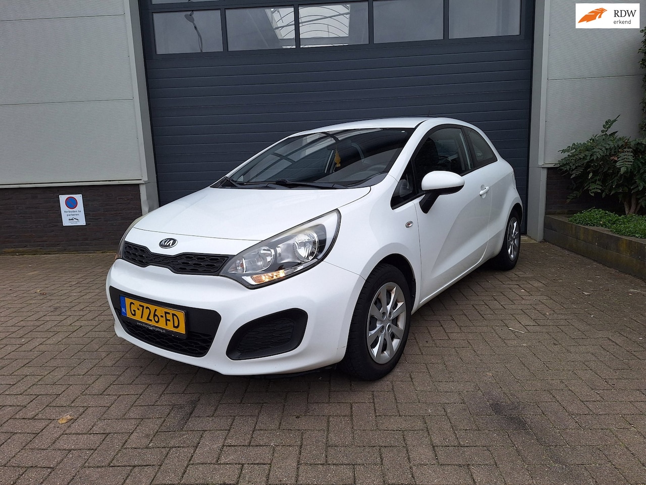 Kia Rio - | 1.2 CVVT | Airco | Bluetooth | - AutoWereld.nl