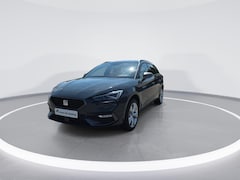 SEAT Leon Sportstourer - FR Business 1.5 TSI eHybrid 150kW / 204pk Stationw | Safe & Driving | Trekhaak zwenkbaar |