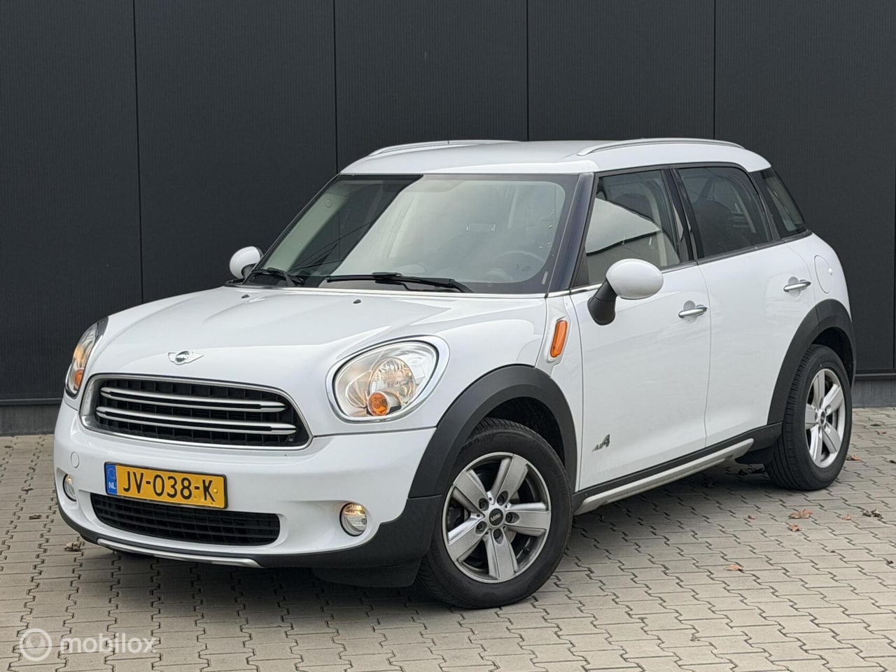 MINI Countryman - 1.6 Cooper ALL4 Pepper | AUTOMAAT | CRUISE | - AutoWereld.nl