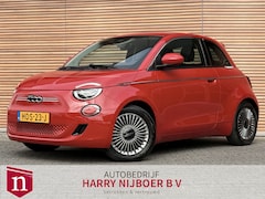 Fiat 500 - Urban 42 kWh Camera / Lm velgen / Lage km stand