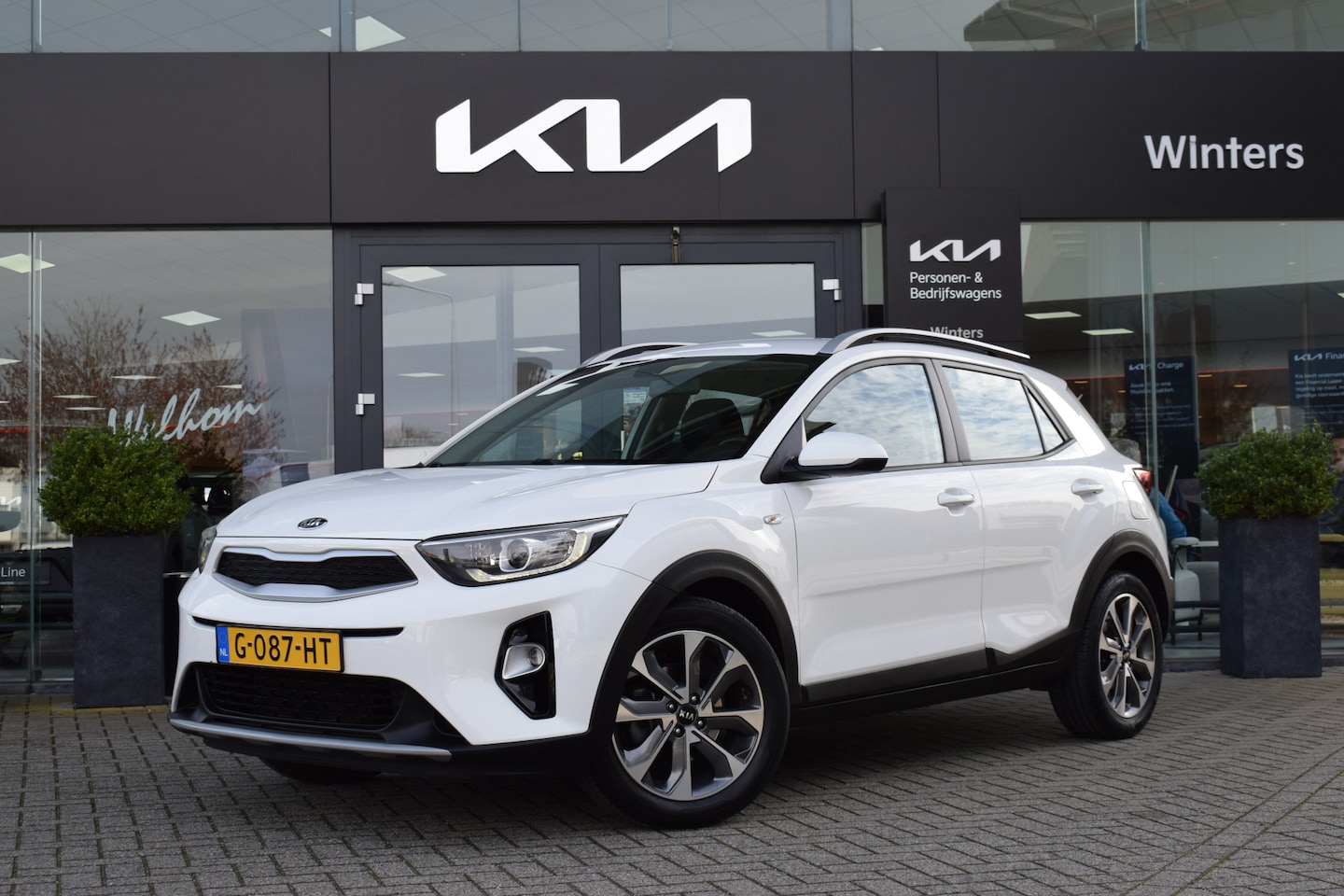 Kia Stonic - 1.0 T-GDi DynamicLine | Camera | Navigatie | Bluetooth | Airco | - AutoWereld.nl