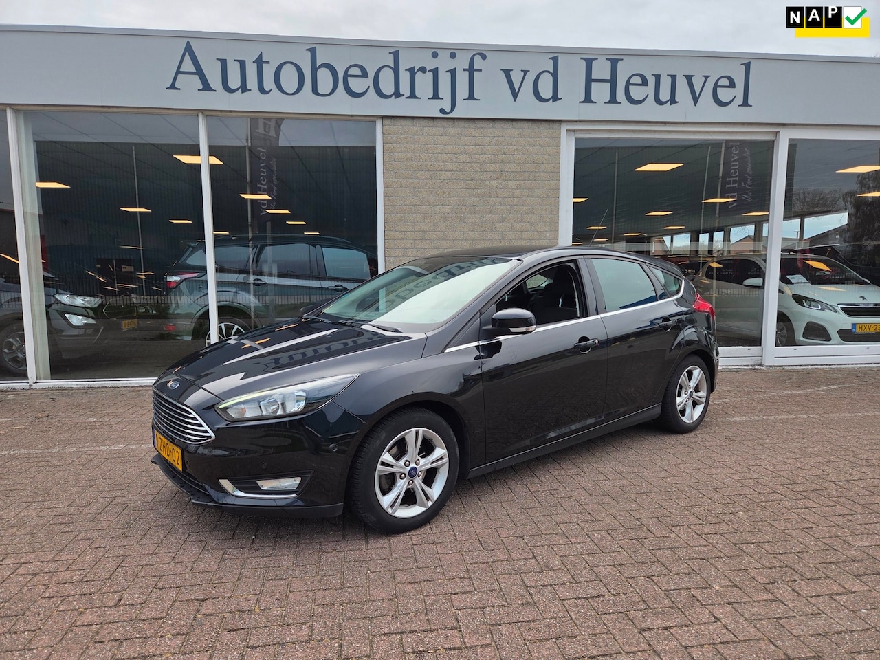 Ford Focus - 1.0 First Edition *NAP* Nieuwe distributie * Led * Climate * Cruise * Rijklaar - AutoWereld.nl