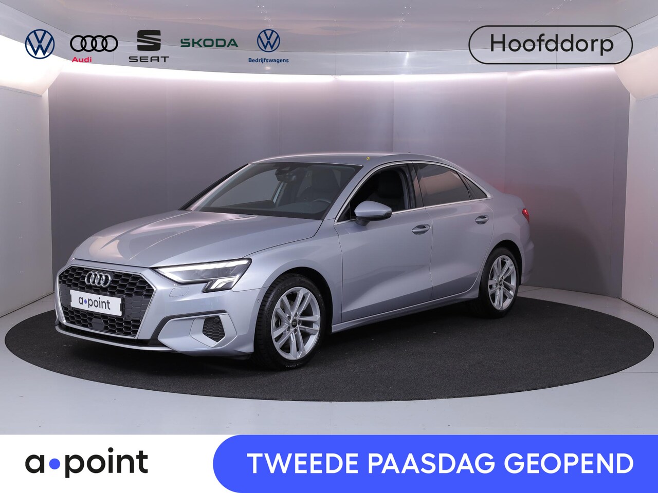 Audi A3 Limousine - 30 TFSI Advanced edition 110 pk S-tronic | Navigatie | Parkeersensoren (Park assist) | App - AutoWereld.nl