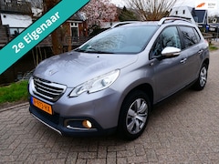 Peugeot 2008 - 1.2i Active 132.000km. 2e eig. Clima Cruise Navi Trekhaak 1100kg