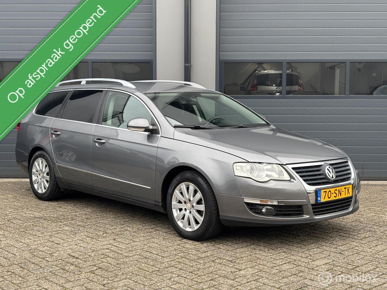 Volkswagen Passat Variant - 2.0 FSI Comfortline NWE APK - AutoWereld.nl