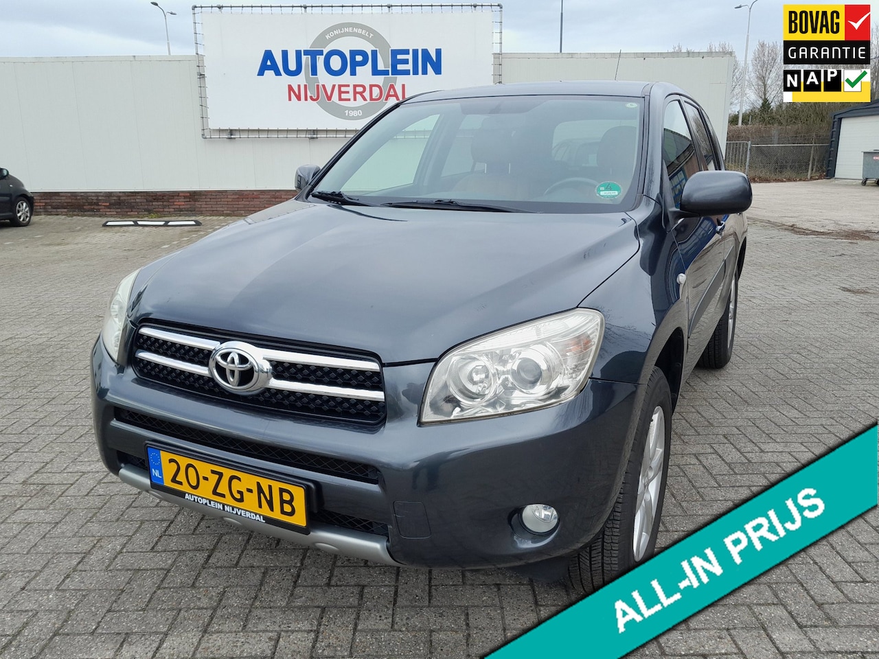 Toyota RAV4 - 2.0 VVTi X-Style nette in Nederland nieuw geleverde complete rav4 met een trekgewicht van - AutoWereld.nl