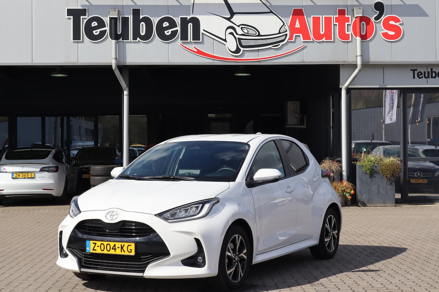 Toyota Yaris - 1.5 Hybrid 115 First Edition Camera, Climate control, Automaat, Cruise control - AutoWereld.nl