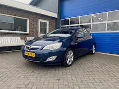Opel Astra - 1.6 Edition Cruise trekhaak airco