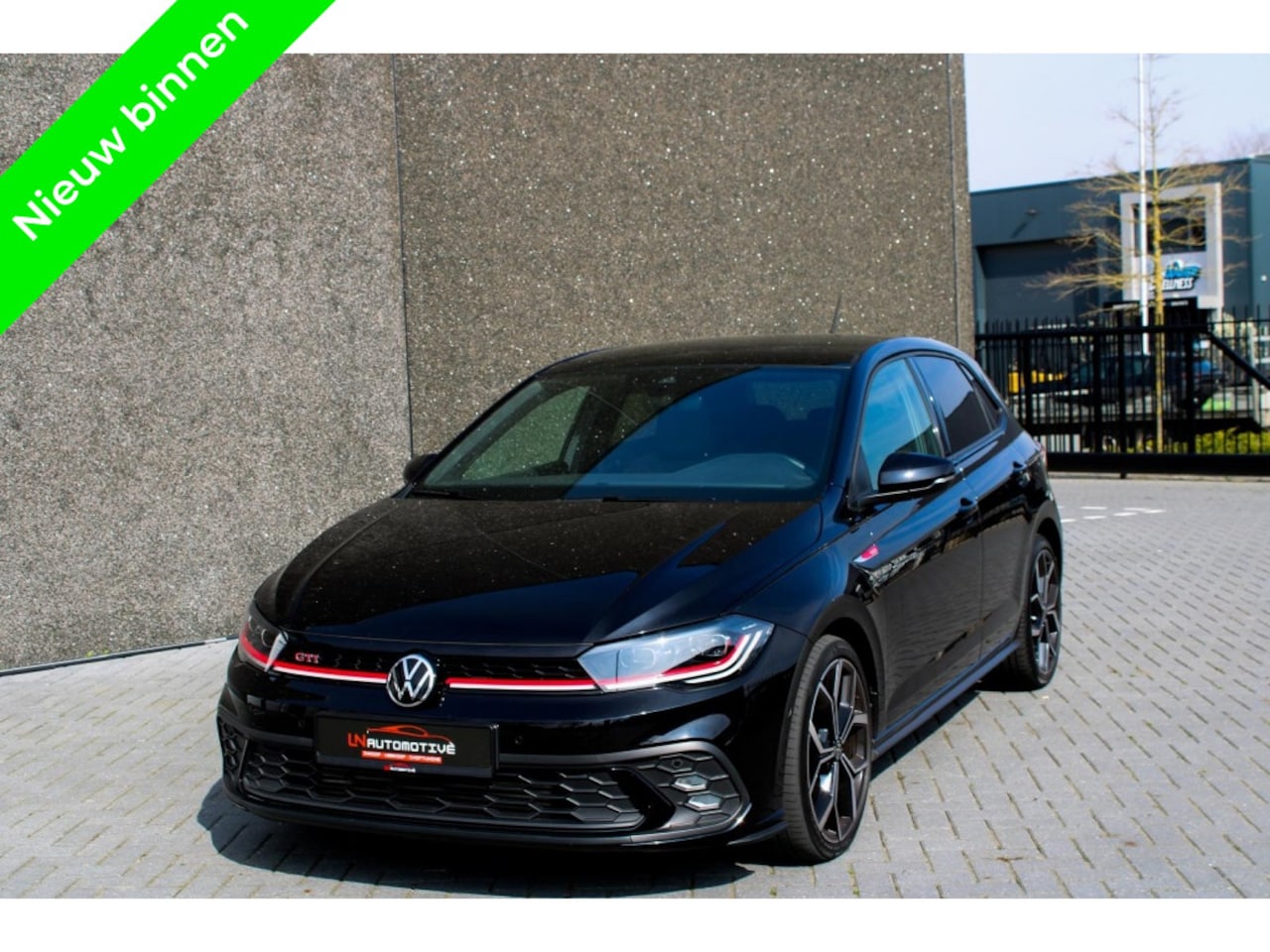 Volkswagen Polo - 2.0 TSI GTI FULL OPTION - AutoWereld.nl