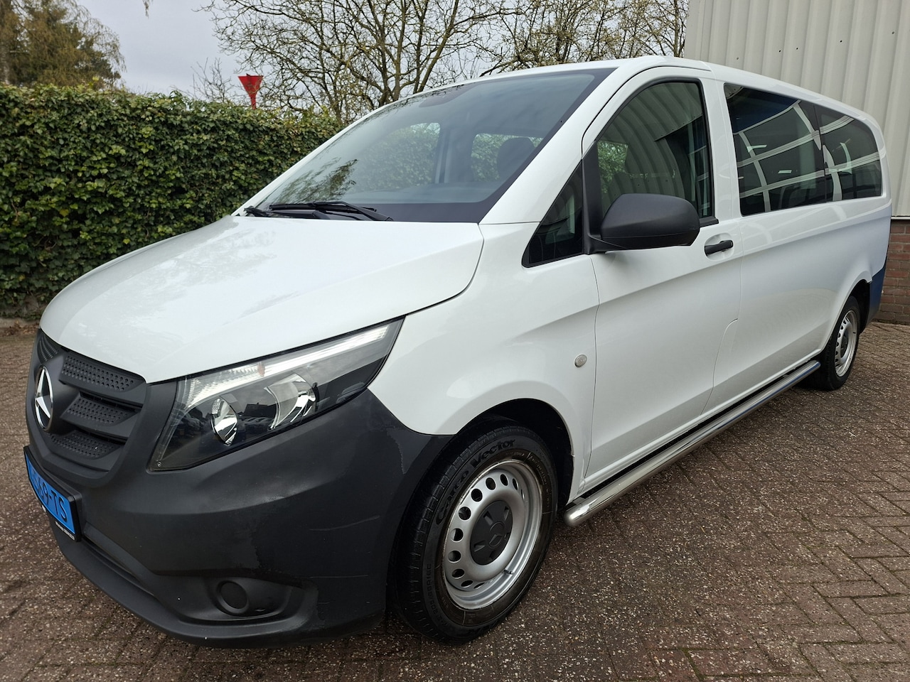 Mercedes-Benz Vito Tourer - 110 CDI Base Extra Lang 17950.- INCL BTW 9-PERSOONS 102PK - AutoWereld.nl