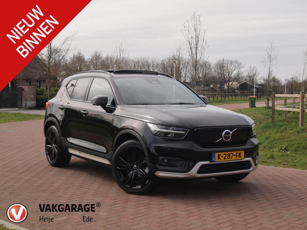 Volvo XC40 - Recharge P8 AWD R-Design | SOH 92% | Panoramadak | Harman Kardon | Trekhaak | 360 Camera | - AutoWereld.nl