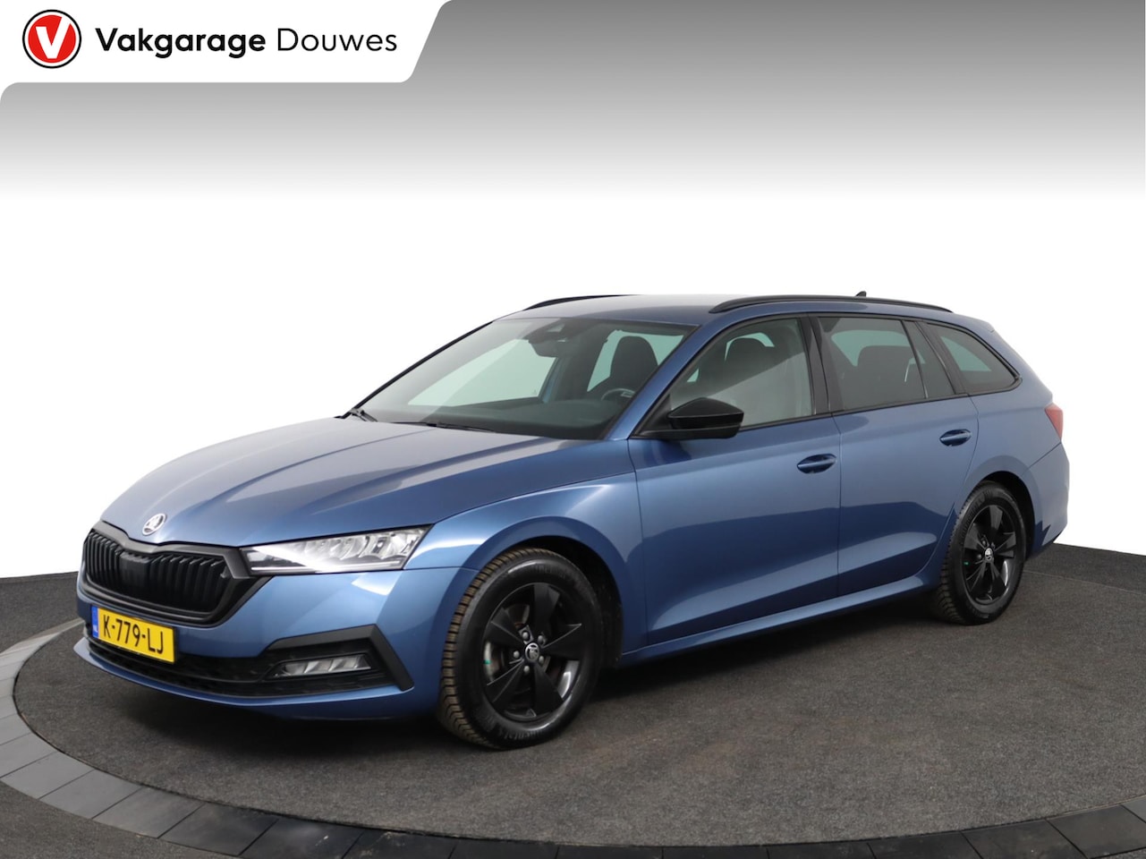 Skoda Octavia Combi - Combi 1.0 e-TSI Sport Business |NAP |1e eigenaar |Dealeronderhouden|Trekhaak|Apple carplay - AutoWereld.nl