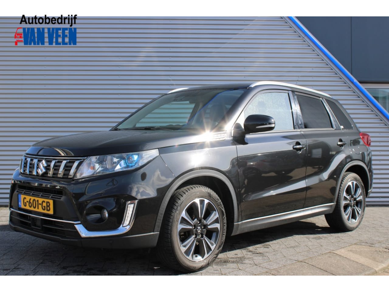 Suzuki Vitara - 1.4 Boosterjet Stijl Pano Automaat - AutoWereld.nl