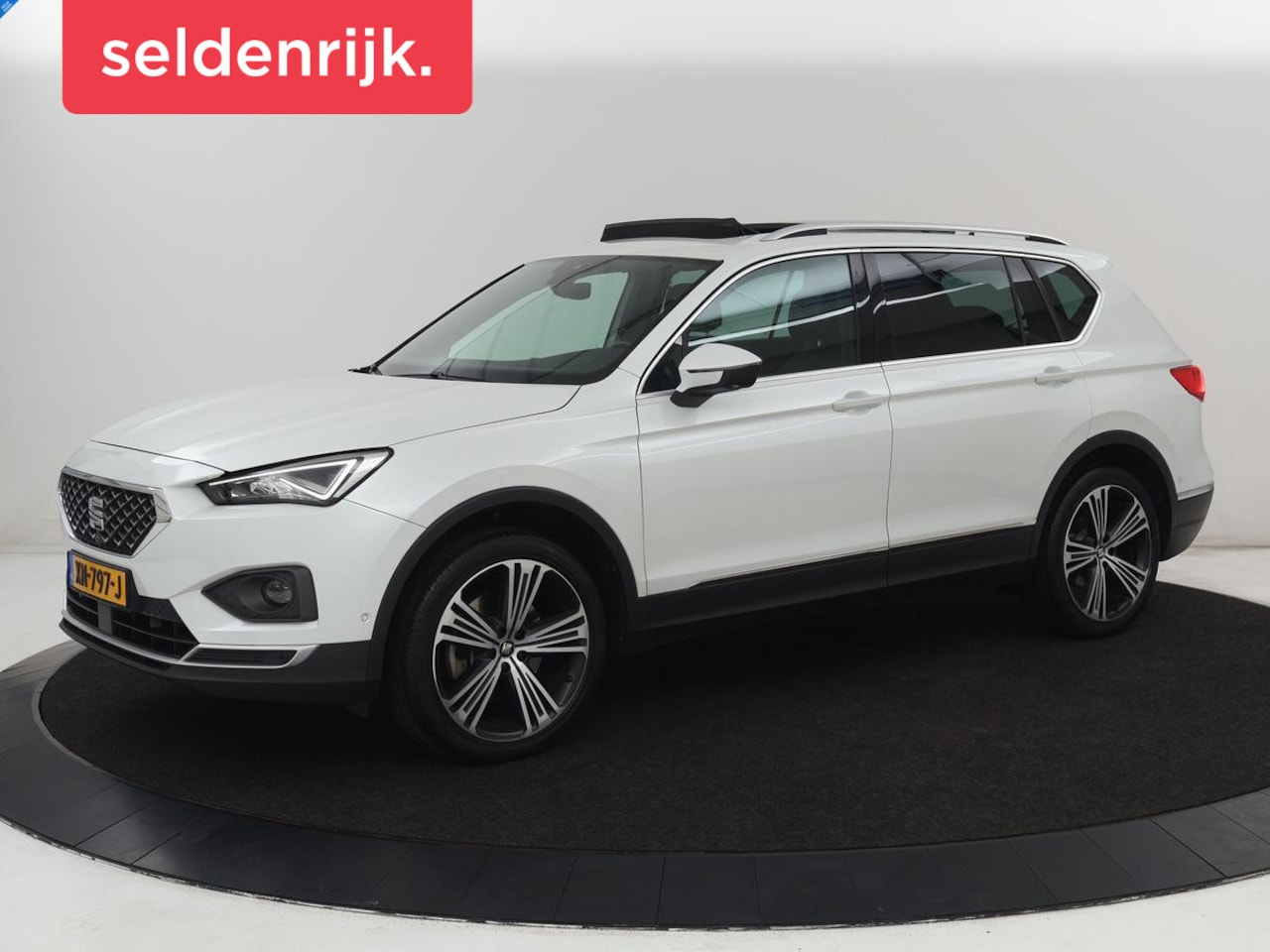 SEAT Tarraco - 4WD | 7 Persoons | Trekhaak | Panoramadak | Alcantara | Adaptive | BLIS | Stoelverwarming - AutoWereld.nl