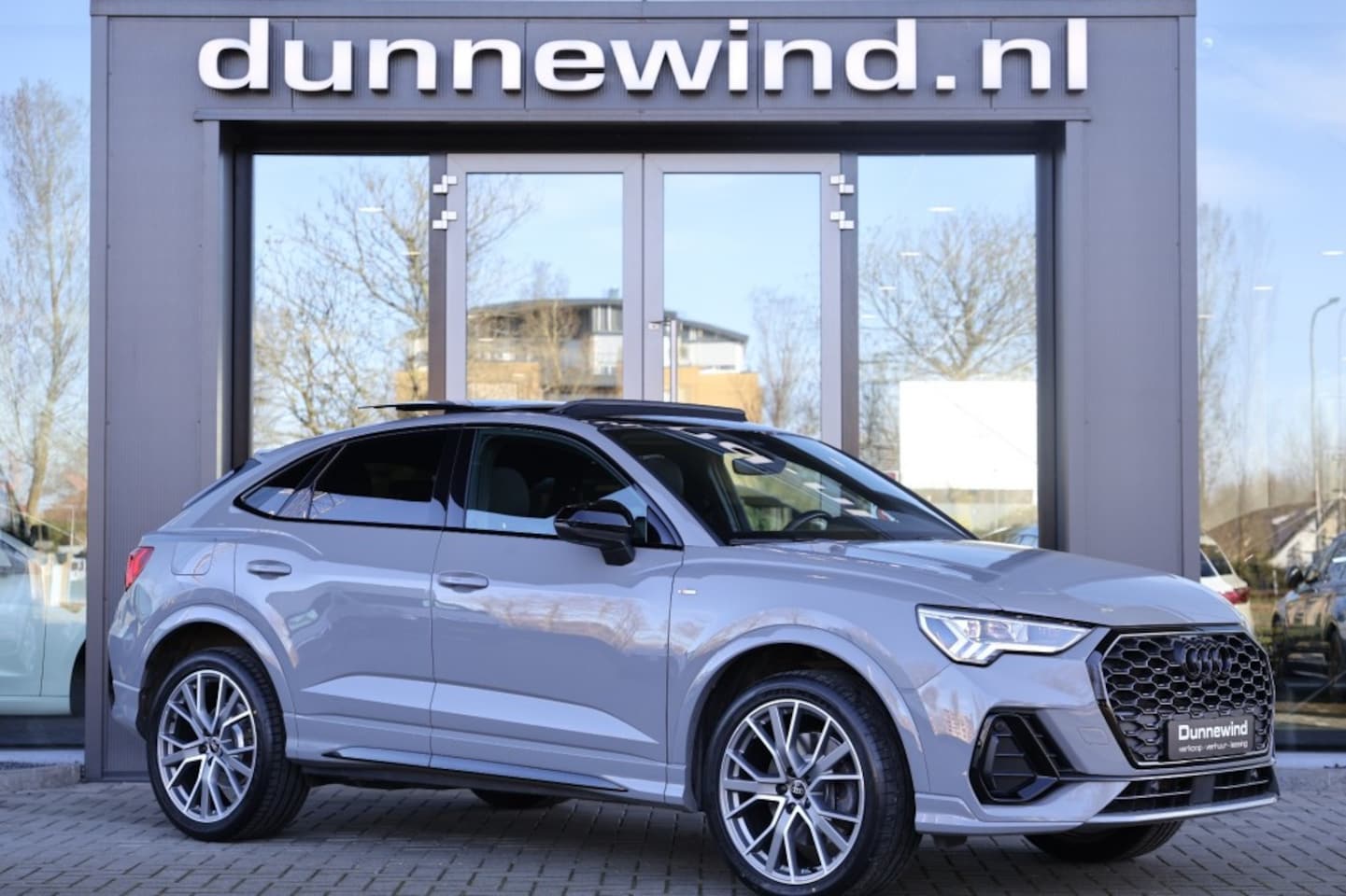 Audi Q3 Sportback - 45 TFSIe SPORTBACK*S LINE*NARDO*MATRIX*PANO*SONOS*BLACKPACK*MEMORY*SFEER - AutoWereld.nl