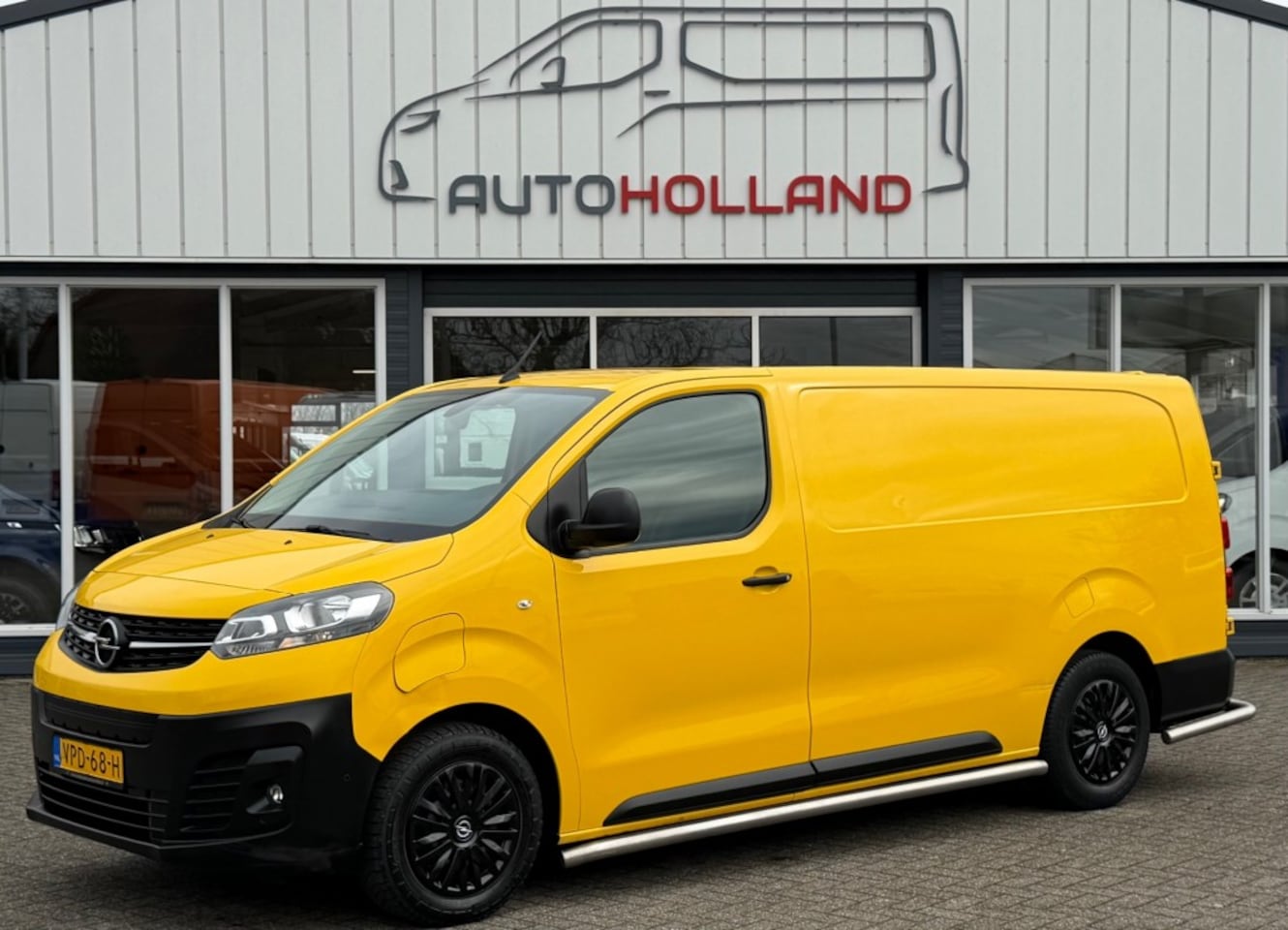 Opel Vivaro - 50KWH L3H1 NAVIGATIE/ CAMERA/ AIRCO/ CRUISE CONTROL/ 100% DEALERONDERHOUDEN - AutoWereld.nl