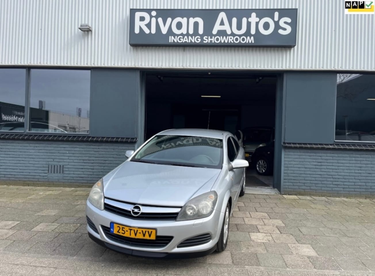 Opel Astra GTC - 1.6 EDITION GTC - AutoWereld.nl