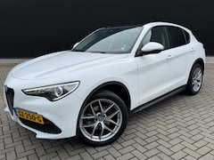 Alfa Romeo Stelvio - 2.0 T AWD F.E.280PK PANORAMA/TREKHAAK/LEER