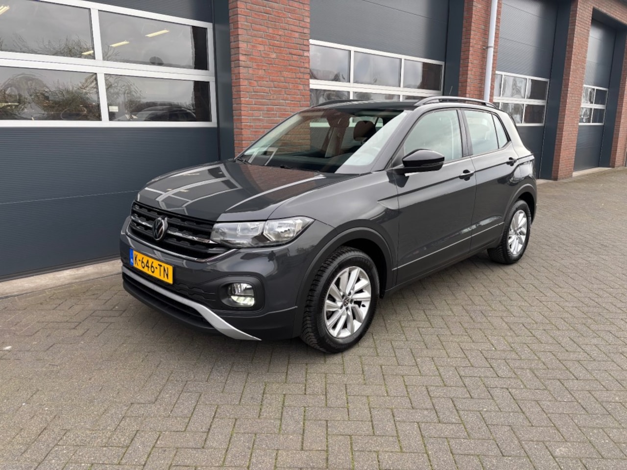 Volkswagen T-Cross - 1.0 TSI Life 1.0 TSI LIFE - AutoWereld.nl
