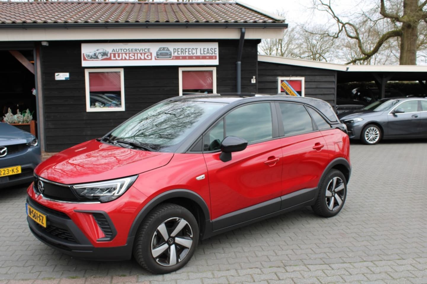 Opel Crossland - 1.2 Turbo Business Edition - Navi - Carplay - AutoWereld.nl