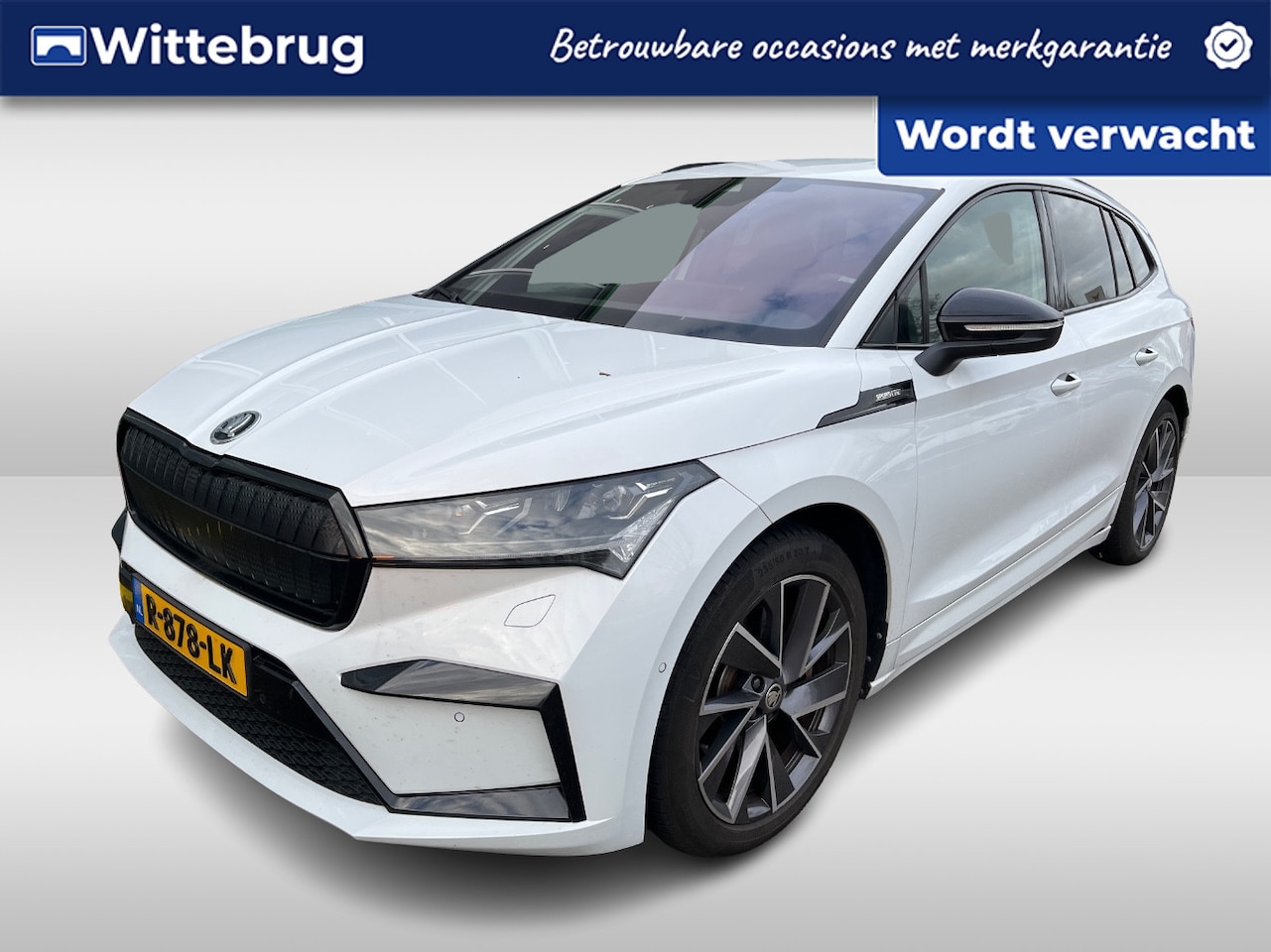 Skoda Enyaq iV - 80 Sportline / Navigatie / App connect / Alcantara / Camera / Parkeersensoren V+A / Zwenkb - AutoWereld.nl