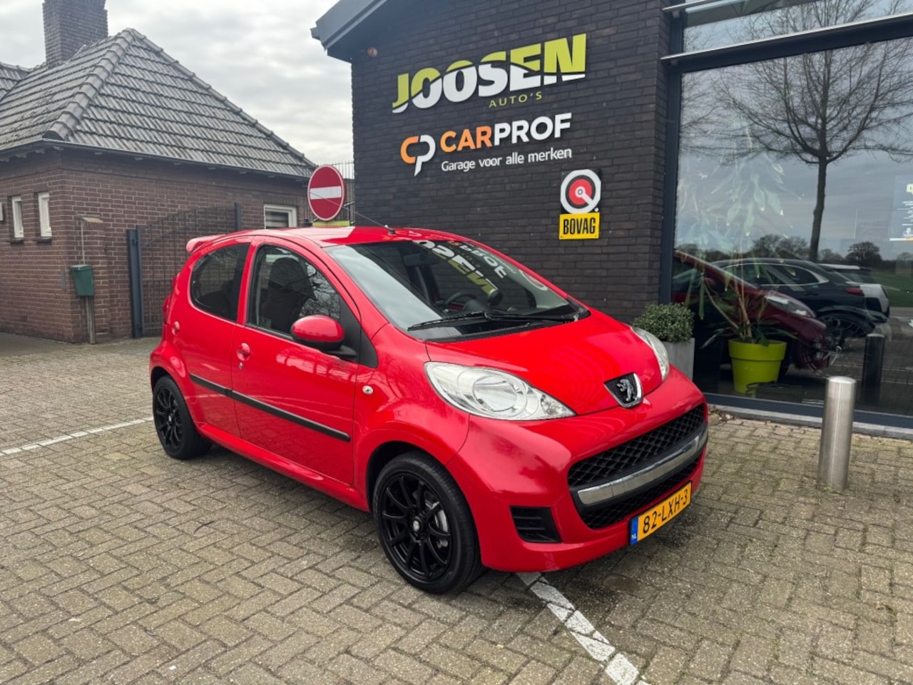 Peugeot 107 - 1.0-12V XS 1.0-12V XS - AutoWereld.nl