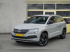 Skoda Karoq - 1.5 TSI ACT 150PK Automaat Sportline Business BJ2020 Lmv 18" | Led V+A | Pdc | Keyless ent