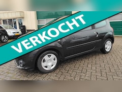 Renault Twingo - 1.2-16V Dynamique cruise control Distributieriem is vervangen