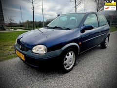 Opel Corsa - 1.2i-16V Onyx, apk, airco, inruilkoopje
