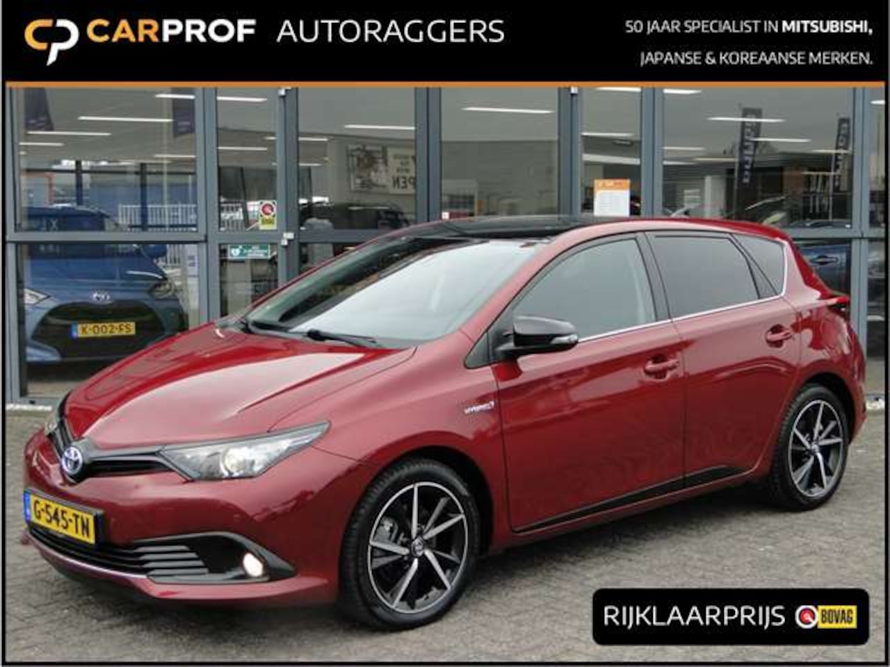 Toyota Auris - 1.8 Hybrid Dynamic Ultimate | Trekhaak | Bi-Tone - AutoWereld.nl