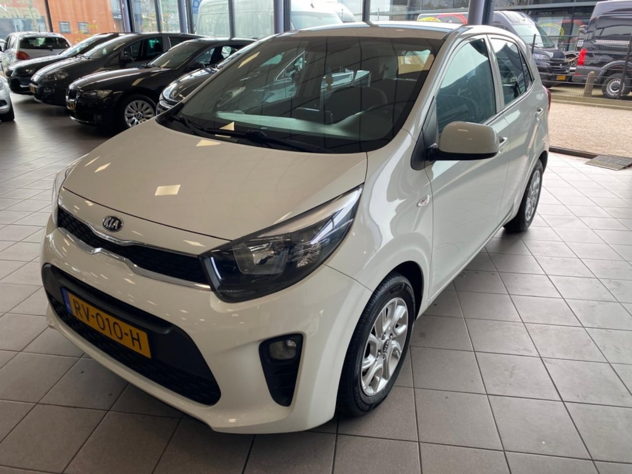 Kia Picanto - 1.0 CVVT Co.Pl.L.Nav BJ 2018 !!! - AutoWereld.nl