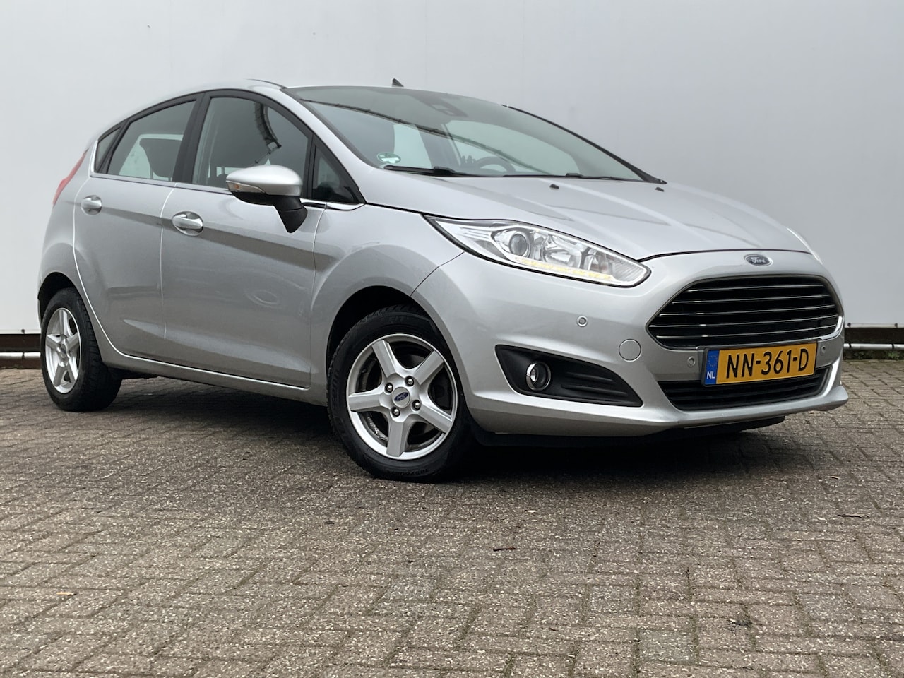Ford Fiesta - 1.5 TDCi Titanium Lease Edition Clima Cruise Audio BT - AutoWereld.nl