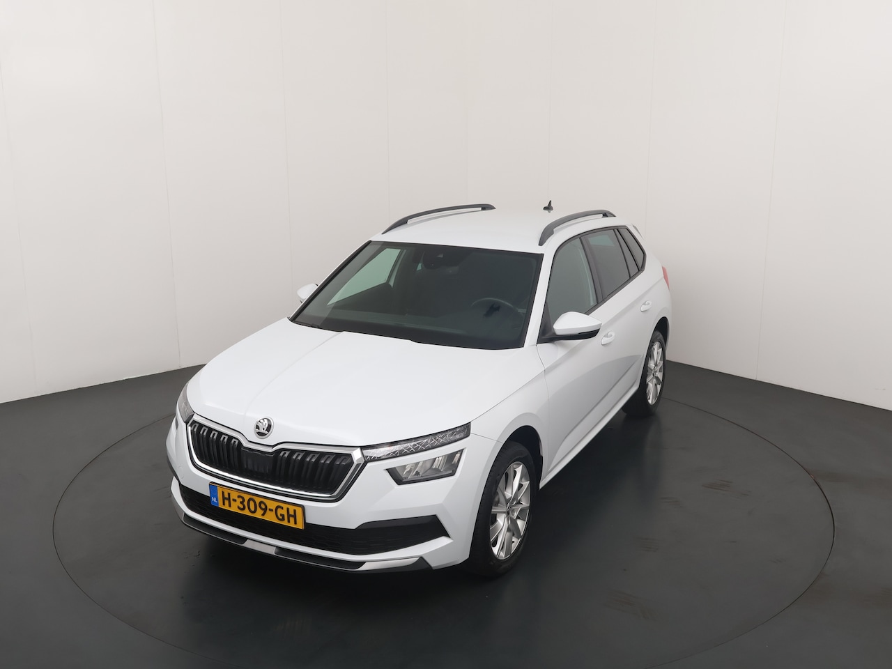 Skoda Kamiq - 1.0 TSI 115pk Sport Business | Dealer onderhouden | Automaat  | Led | Stoelverwarming | Cr - AutoWereld.nl