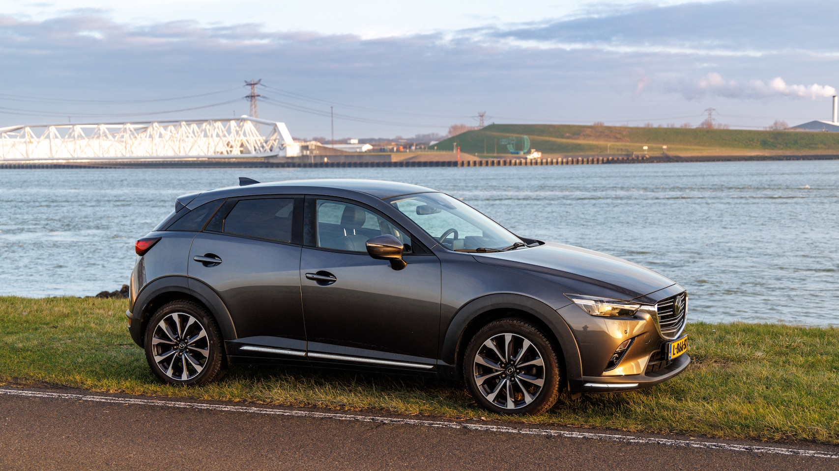 Mazda CX-3 - 2.0 SkyActiv-G 120 GT-M Modeljaar 2018-2023  full options - 175 PK - AutoWereld.nl