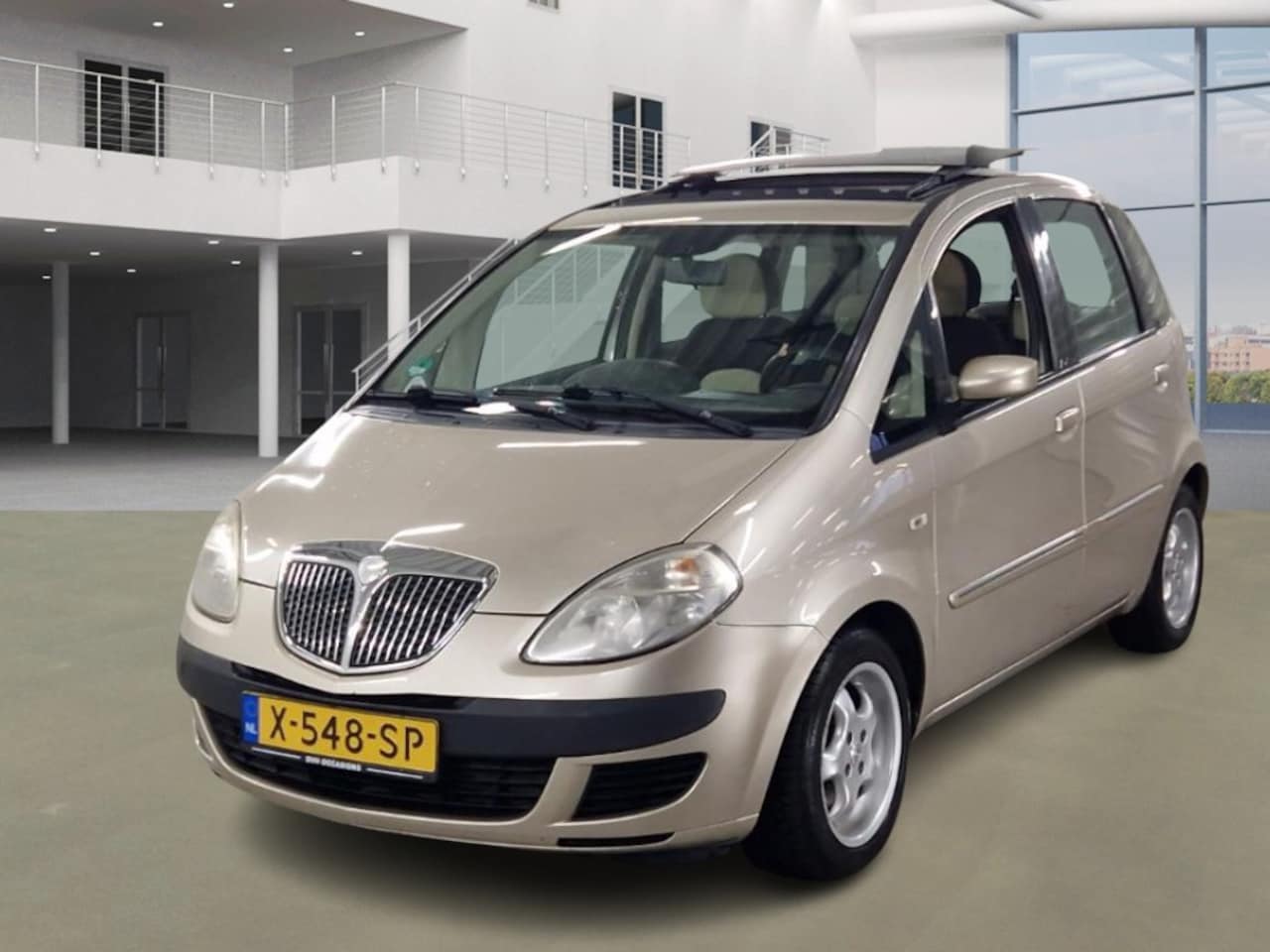 Lancia Musa - 1.4-16V Platino/AUTOMAAT - AutoWereld.nl