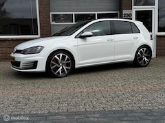 Volkswagen Golf - 2.0 GTI Performance PANO/NAVI/XENON/LED