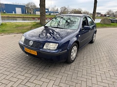 Volkswagen Bora - 1.9 TDI Trendline