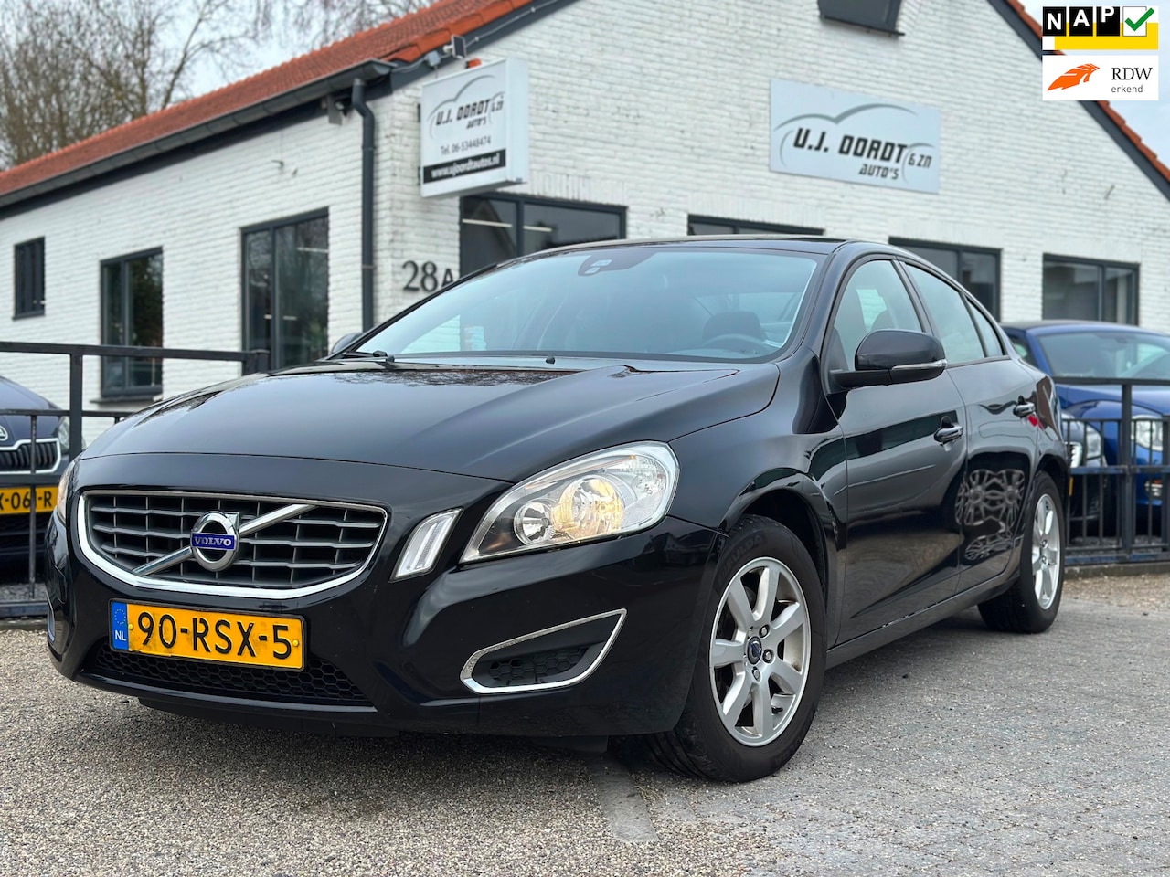 Volvo S60 - 1.6 T4 Kinetic zeer keurige auto ! - AutoWereld.nl