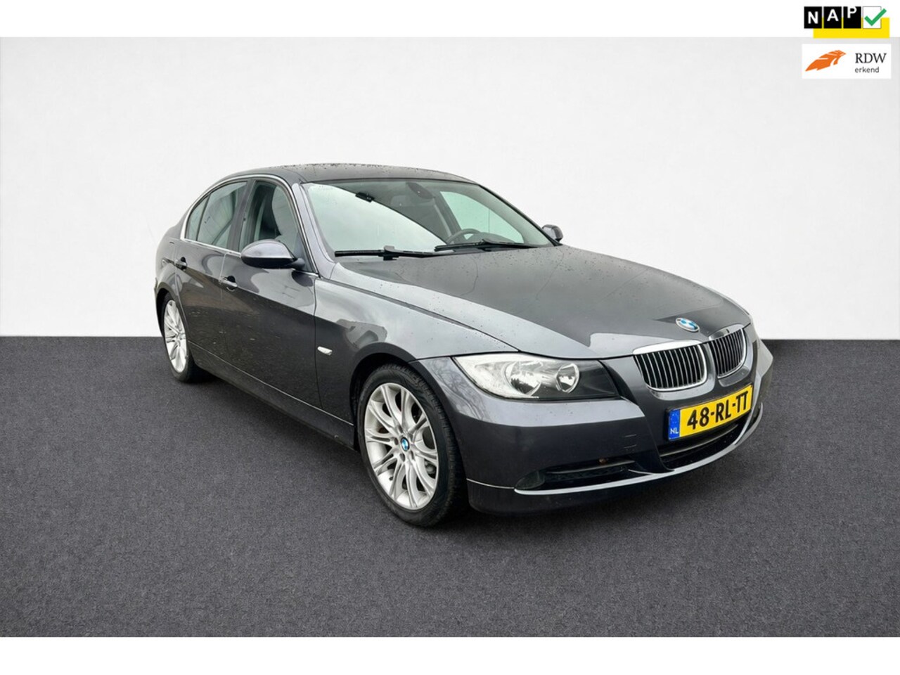 BMW 3-serie - 320i Dynamic Executive NAP/Cruise/Automaat/Onderhoudboekjes - AutoWereld.nl
