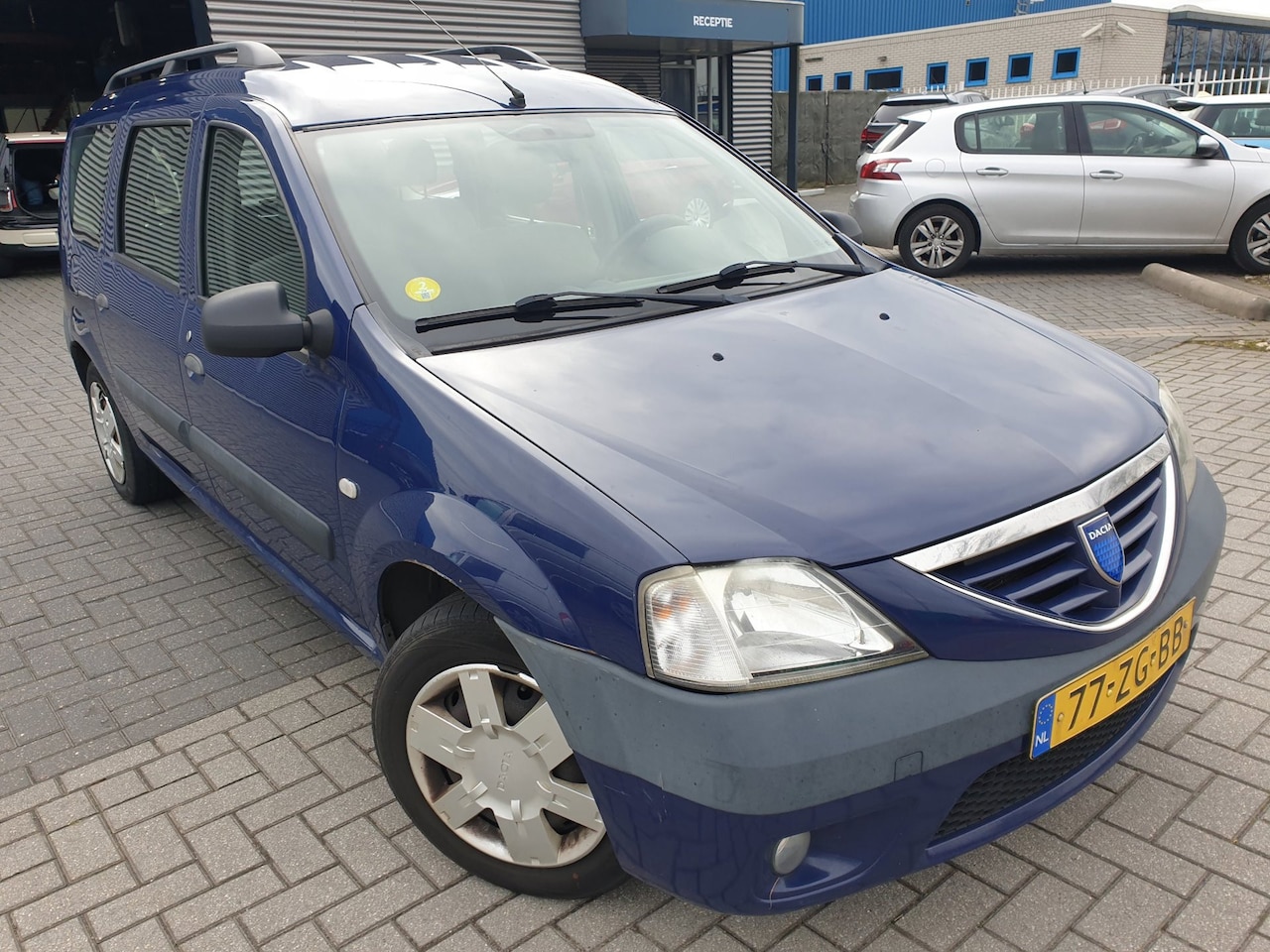 Dacia Logan MCV - 1.6 Lauréate 1.6 Lauréate - AutoWereld.nl