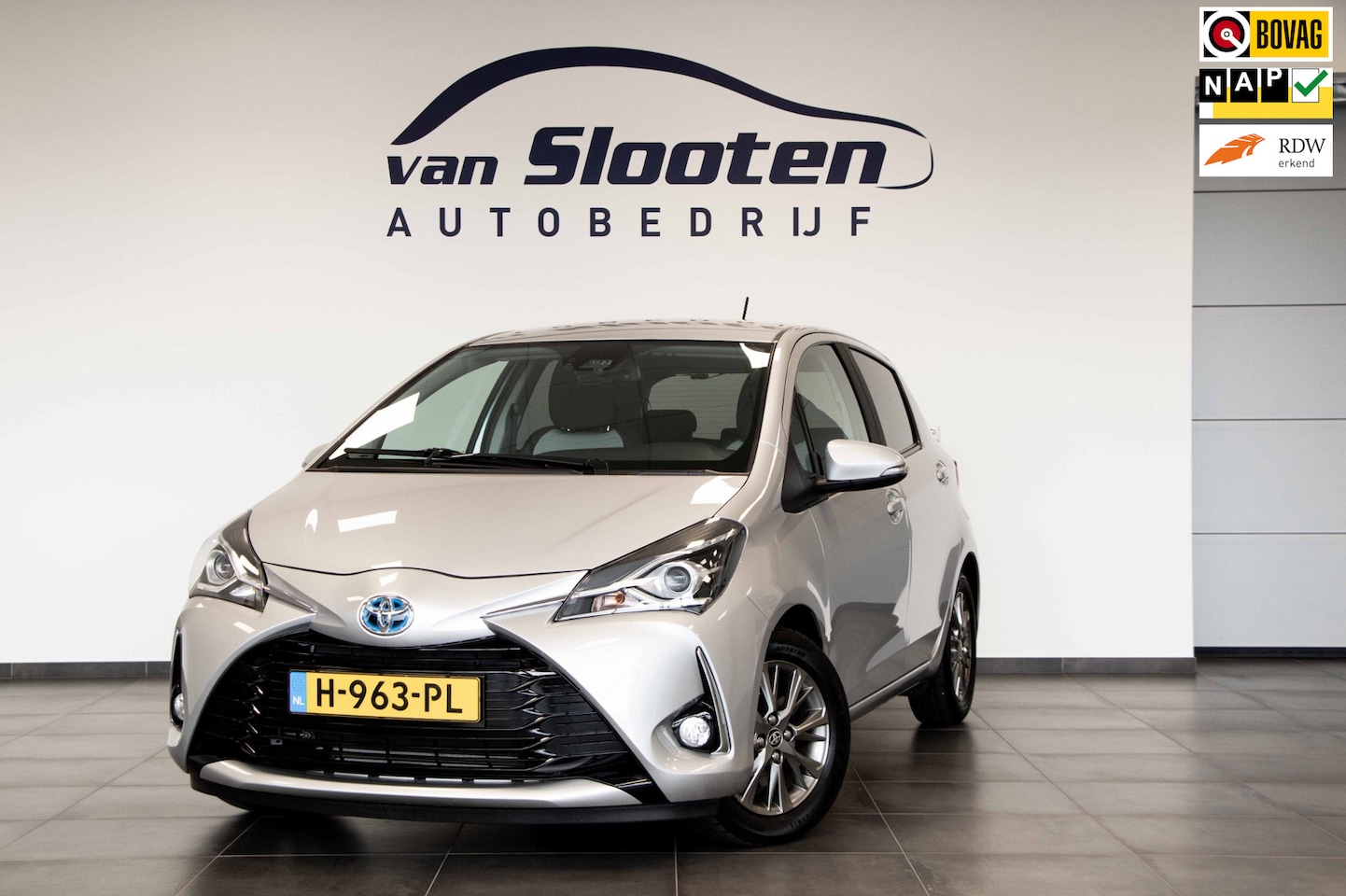 Toyota Yaris - 1.5 Hybrid Dynamic| Camera| Cruise | Climate| AppleCarPlay/AndroidAuto - AutoWereld.nl