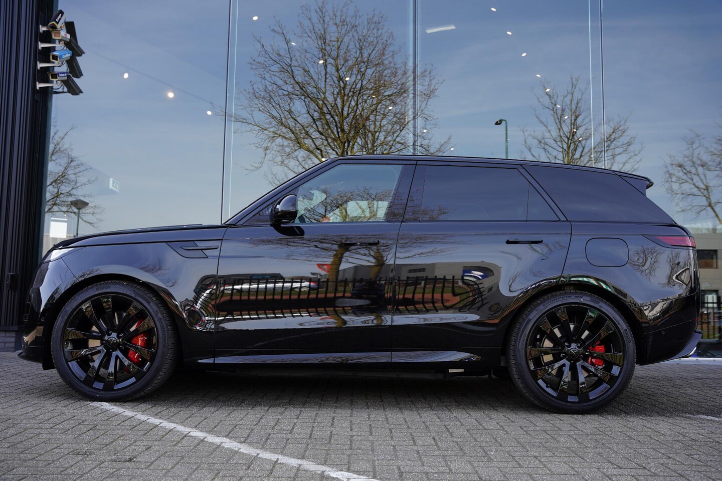 Land Rover Range Rover Sport - P550e Autobiography GERESERVEERD - AutoWereld.nl