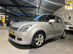 Suzuki Swift - 1.3 Exclusive/Keyless go/Nieuwe versnelling+koppeling/Apk nw