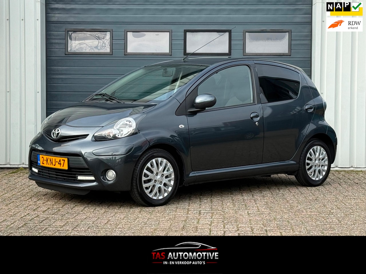 Toyota Aygo - 1.0 VVT-i Aspiration 5-deurs 1e EIG/AIRCO/NAP - AutoWereld.nl