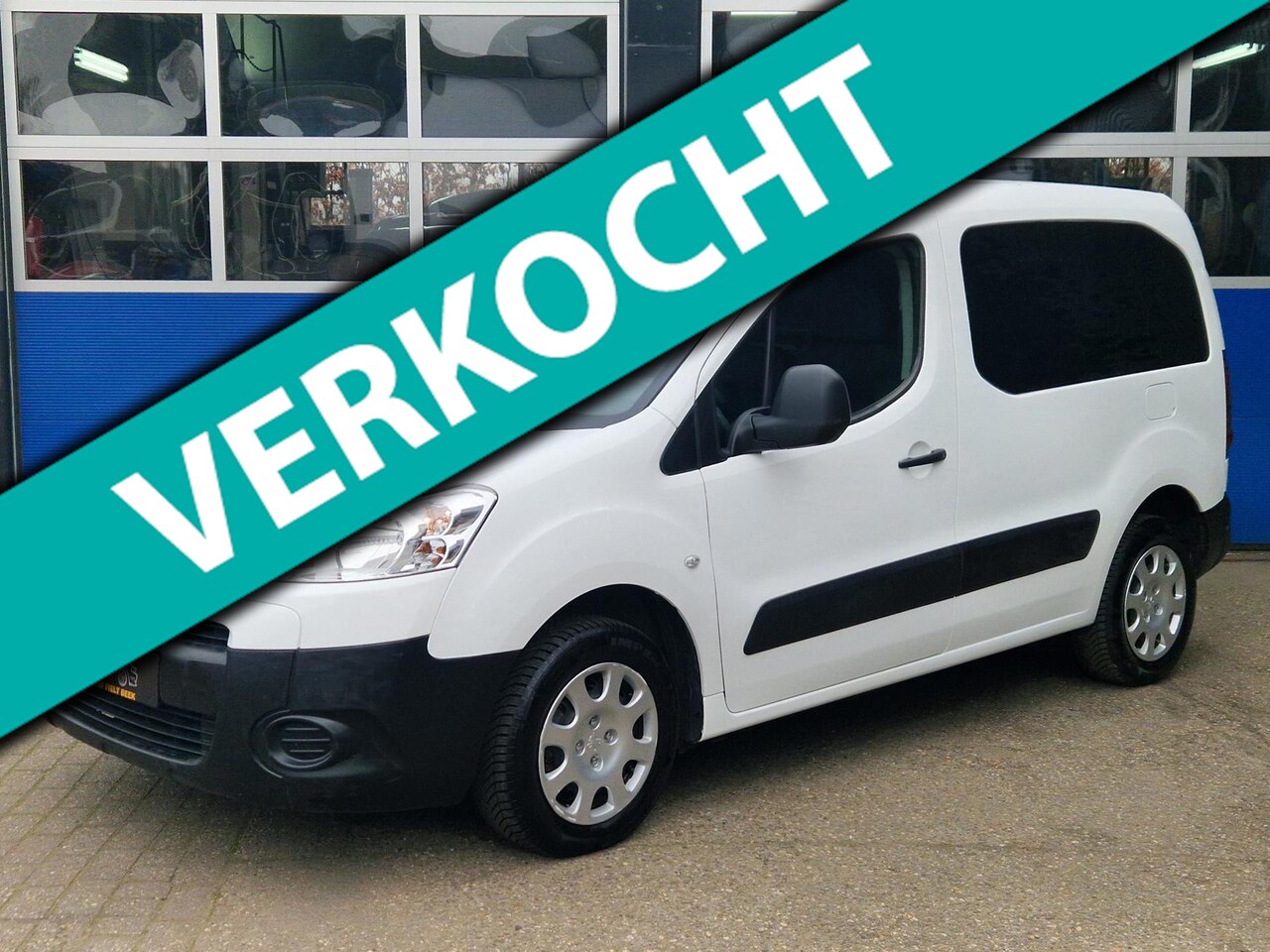 Peugeot Partner MPV - 1.6 / Grijs kenteken / incl. BTW / Lage km stand / 3 persoons / Schuifdeur / Tussenschot / - AutoWereld.nl