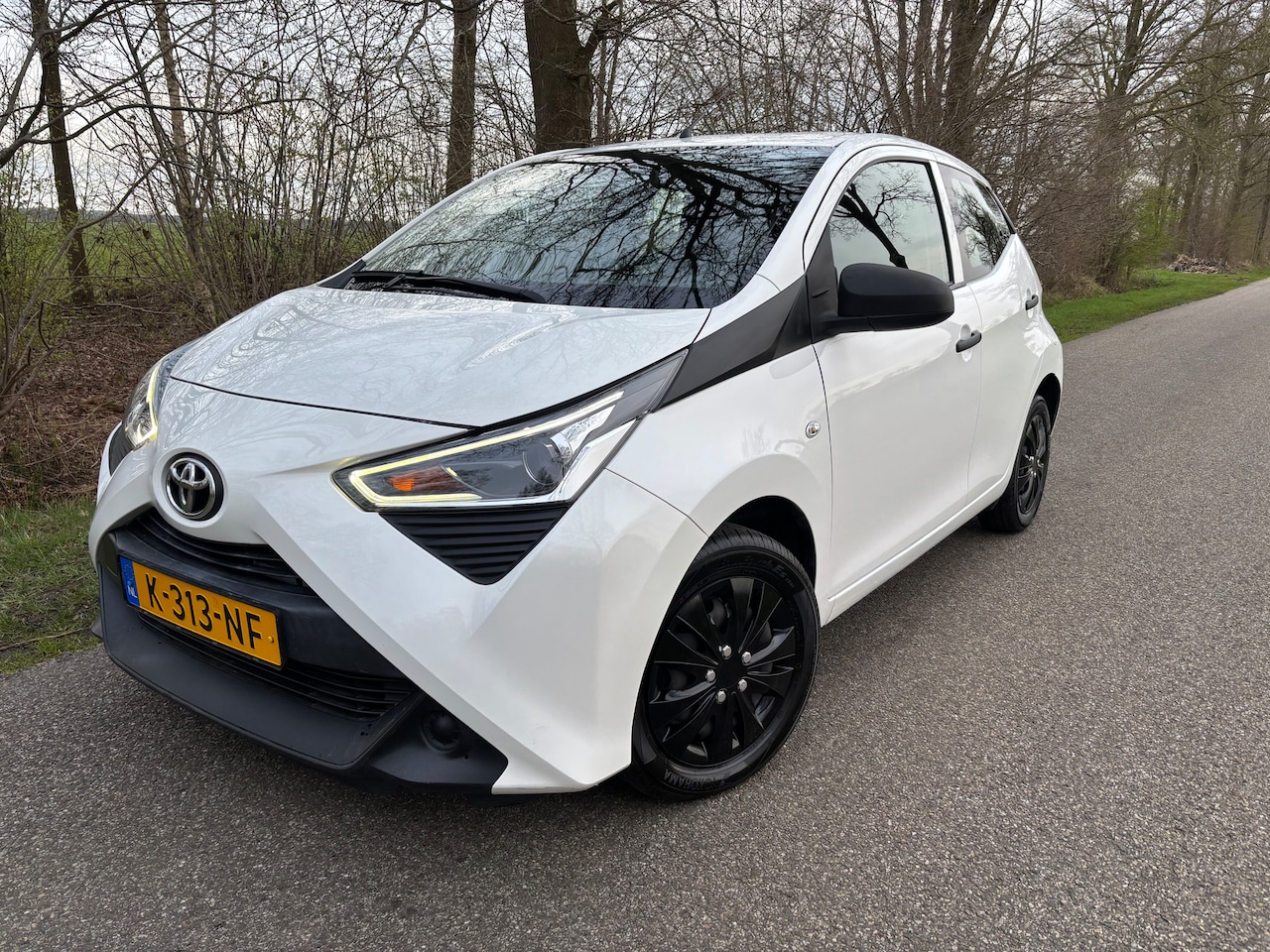 Toyota Aygo - 1.0VVT-i x-fun 5-Drs *Airco* 53DKM - AutoWereld.nl