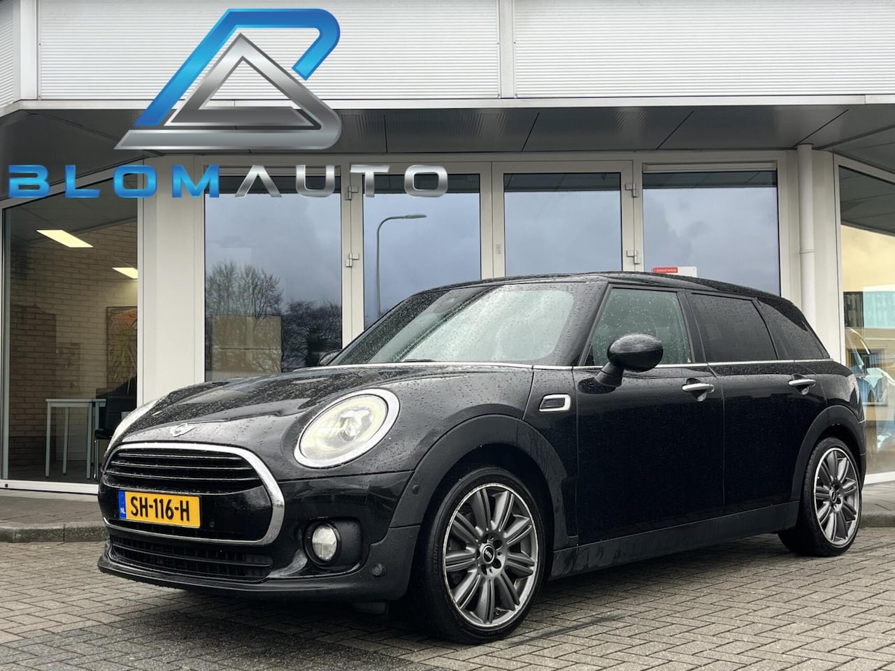 MINI Clubman - 1.5 Cooper Chili Serious Bns PANO+LEDER+LED - AutoWereld.nl