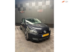 Volkswagen Golf - 1.4 TSI Trendline | Navi | PDC | Airco | Nieuwe APK |